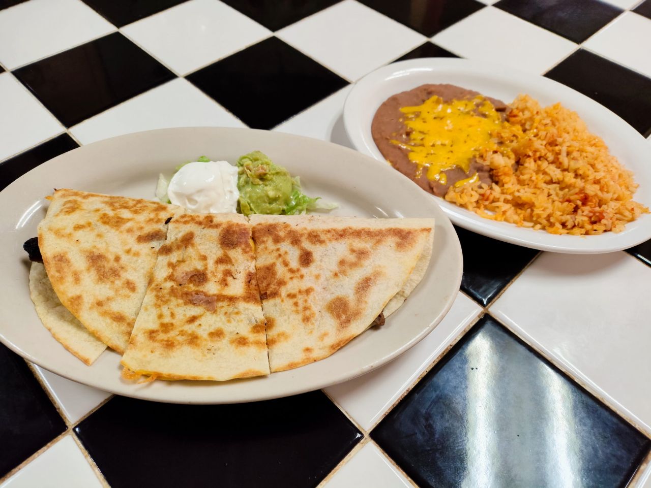 Quesadaillas